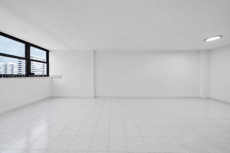 Condo for sale at Avant Garde PH4