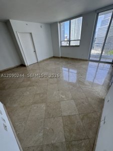 Aluguel de apartamento no Courts Brickell Key 2502