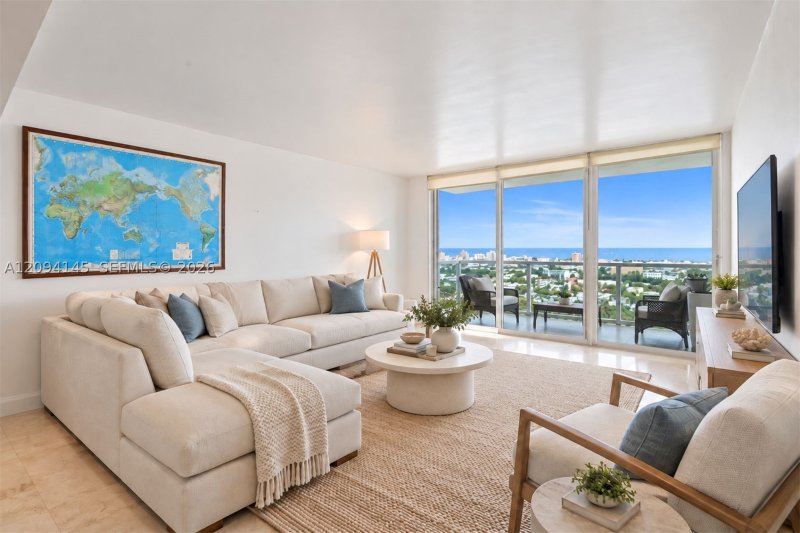 Comprar apartamento en Floridian 2206