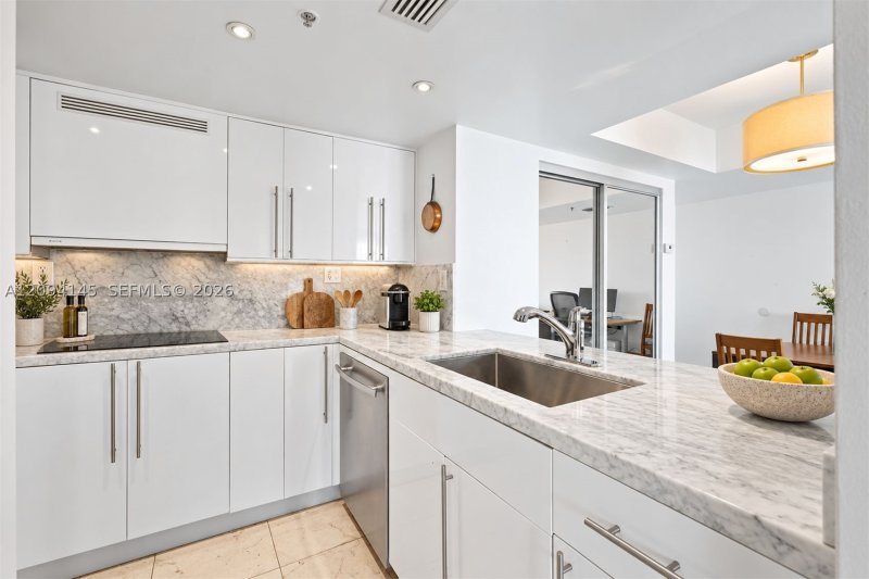 Comprar apartamento en Floridian 2206