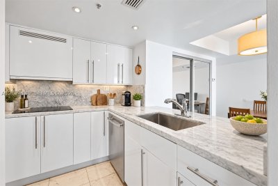 Comprar apartamento en Floridian 2206