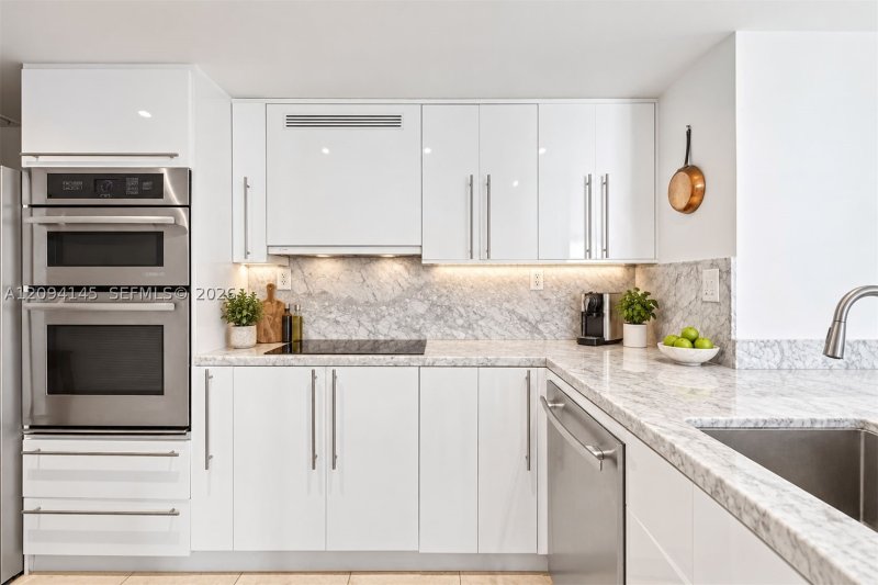 Comprar apartamento en Floridian 2206