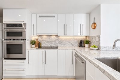 Comprar apartamento en Floridian 2206
