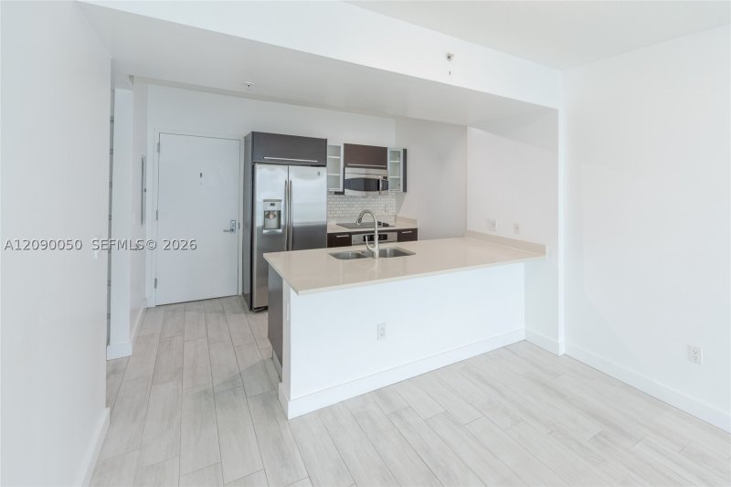 Apartment for rent at Gallery Art Condo 1811