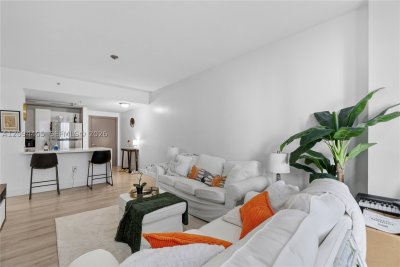Property photo # 4