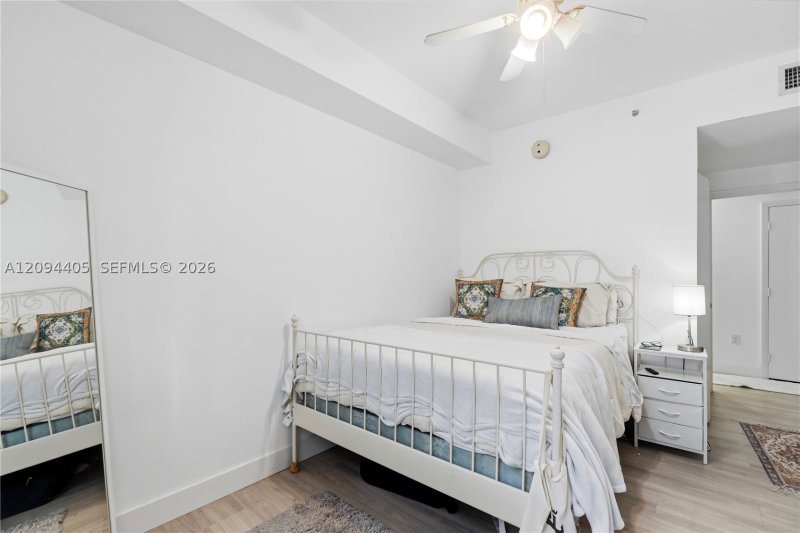 Property photo # 8
