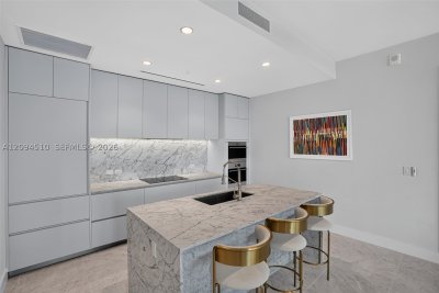 Comprar apartamento no 57 Ocean 705