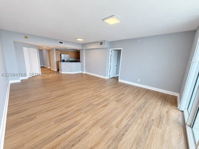 Alquiler de apartamento en One Fifty One at Biscayne 1804
