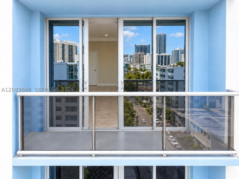 Condo for sale at 401 Blu 900
