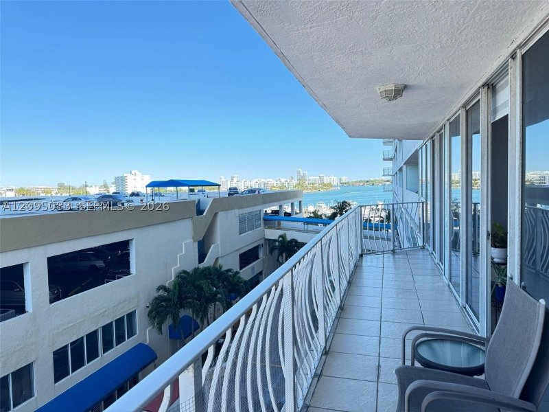 Alquiler de apartamento en Grandview Palace 512