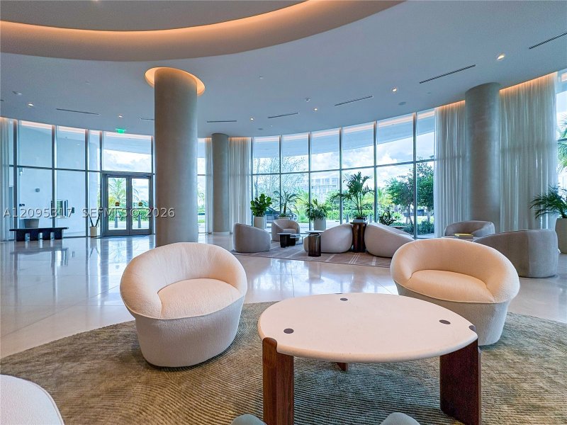 Aluguel de apartamento no One Park Tower by Turnberry 906
