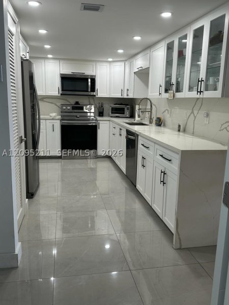 Apartment for rent at La Mer Estates 1901