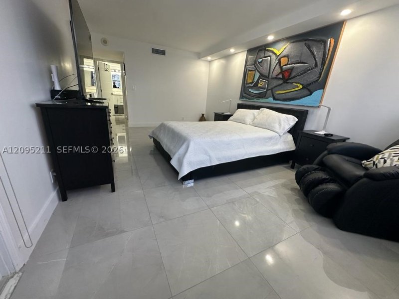 Apartment for rent at La Mer Estates 1901