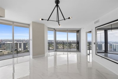 Aluguel de apartamento no Aria on The Bay 4900