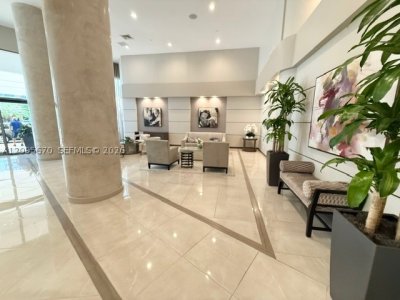 Alquiler de apartamento en Mystic Pointe 100 2703