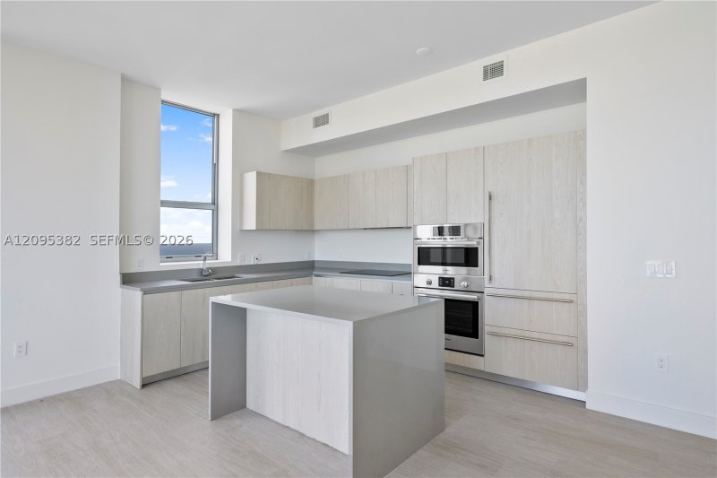 Condo for sale at Hyde Beach House T4301-PENTHO