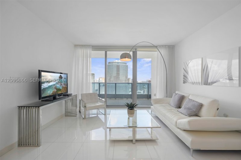 Apartment for rent at Epic Miami 4314