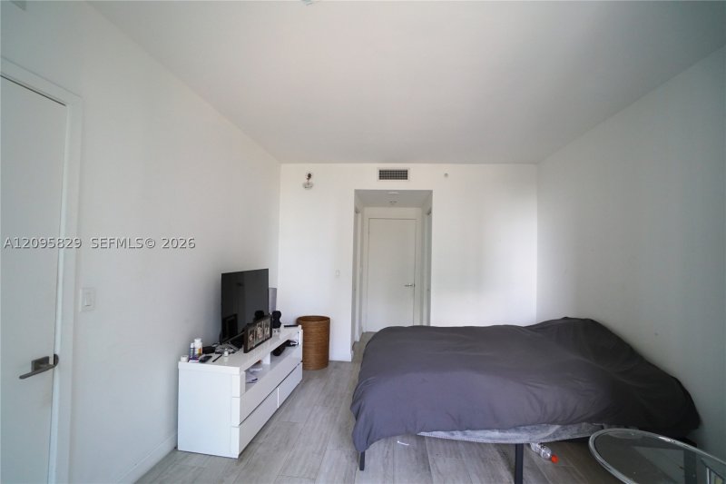 Comprar apartamento en Brickell Heights West 1405