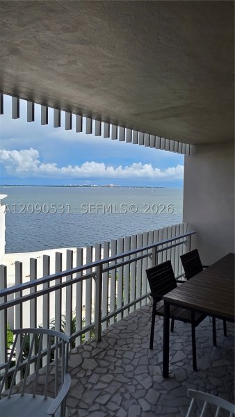 Apartment for rent at Grove Isles Tower III C1003