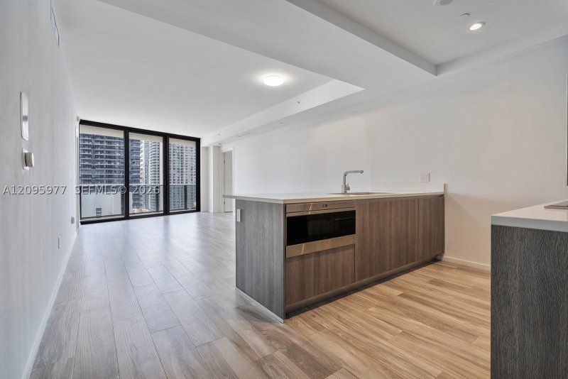 Apartment for rent at SLS Lux Brickell 2402