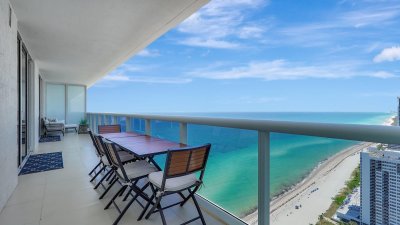 Alquiler de apartamento en Beach Club Two 3703
