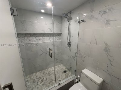 Aluguel de apartamento no Four Ambassadors 1124
