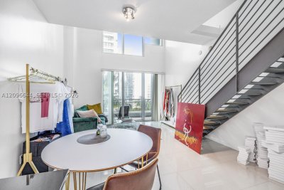 Infinity on Brickell Apt #1404