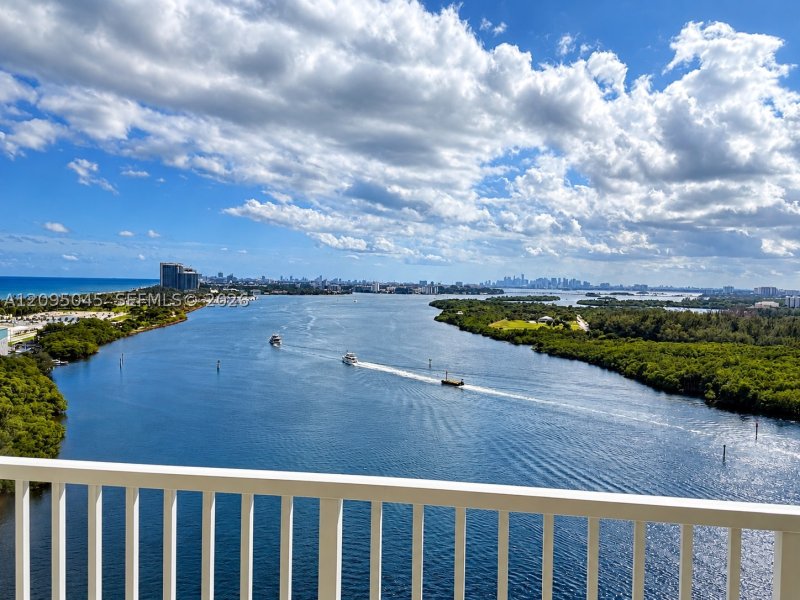 Comprar apartamento en Arlen House 2014
