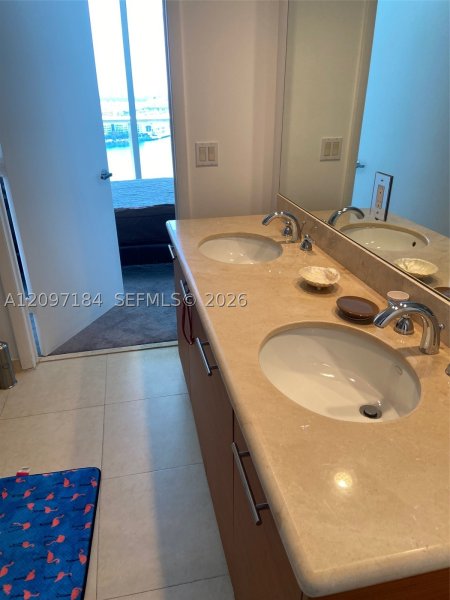 Alquiler de apartamento en 50 Biscayne 2906
