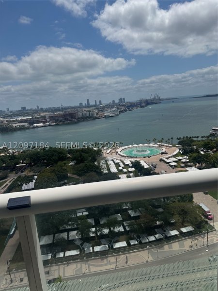 Alquiler de apartamento en 50 Biscayne 2906