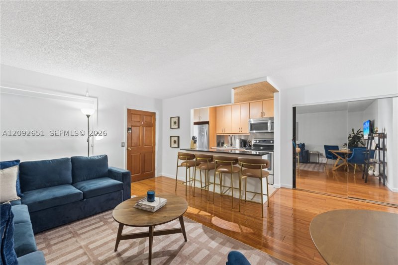 Property photo # 4