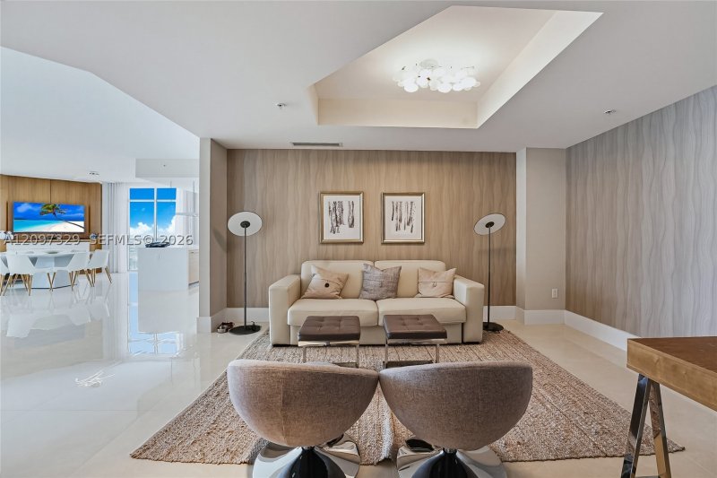 Comprar apartamento no Marina Palms Yacht Club 901