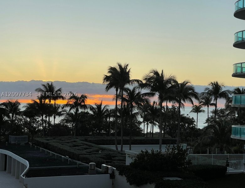Comprar apartamento en Bal Harbour 101 Condo 305