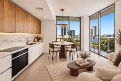 Casa Bella Apt #1407