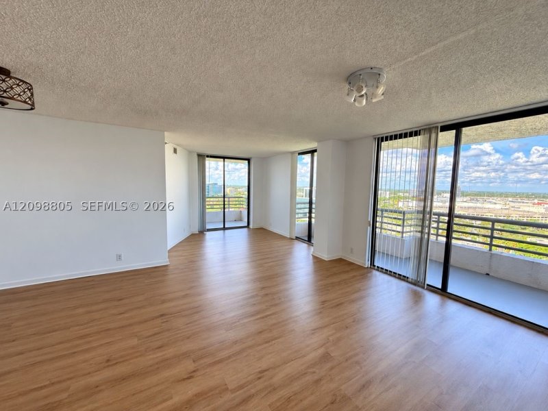 Comprar apartamento no Parc Central South 1801
