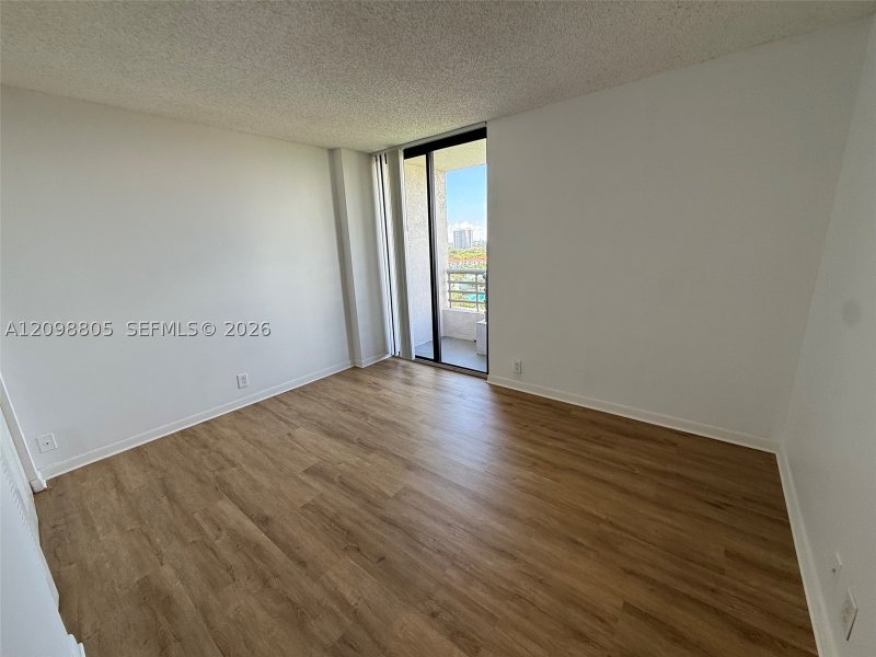 Comprar apartamento no Parc Central South 1801