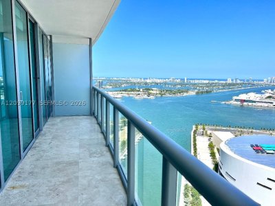 Aluguel de apartamento no Marina Blue 3703