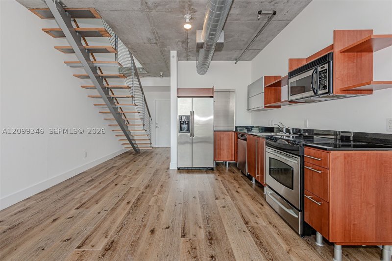 Property photo # 2