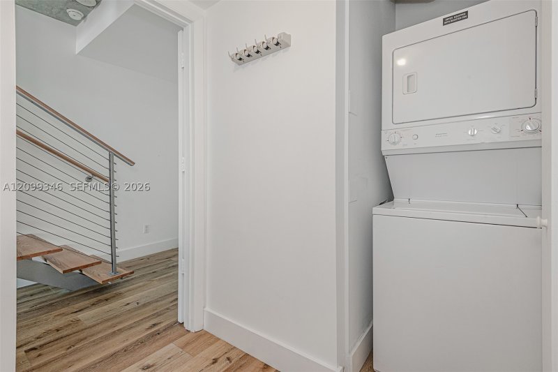 Property photo # 6