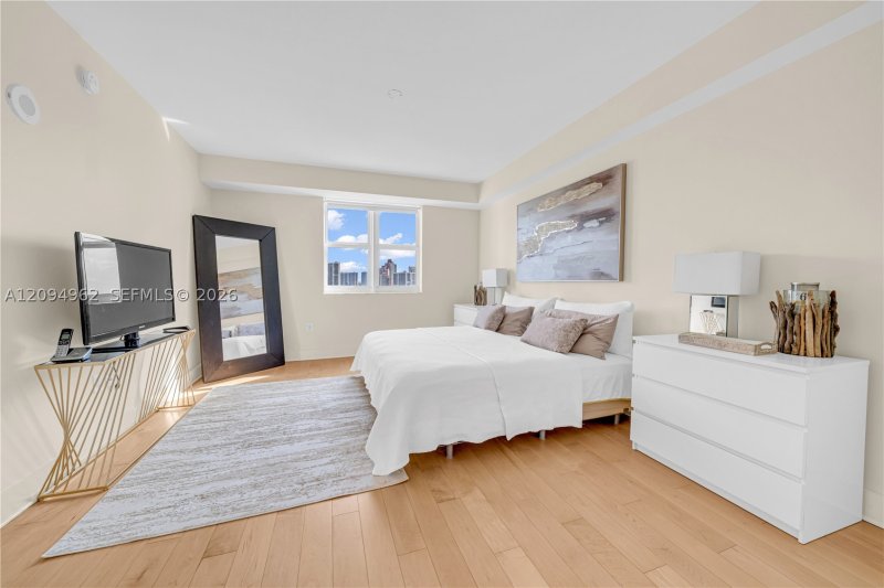 Comprar apartamento en Turnberry Village South 1209