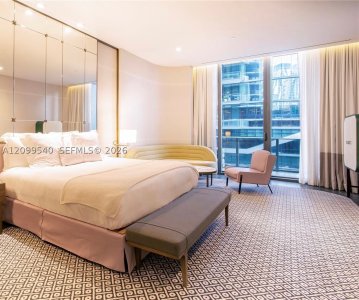 SLS Lux Brickell Apt #707