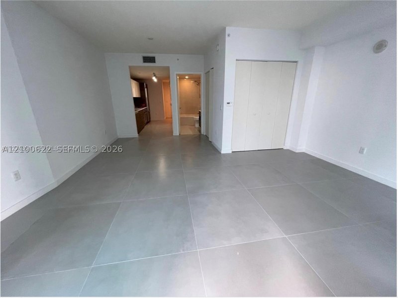 Comprar apartamento en 1100 Millecento 1406