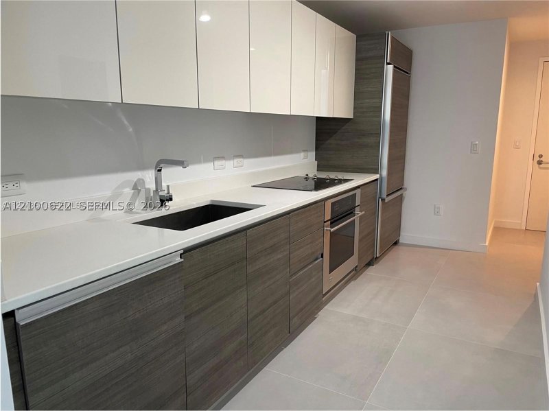 Comprar apartamento en 1100 Millecento 1406