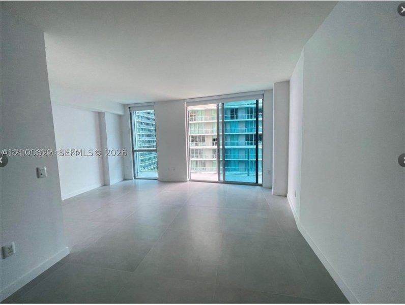 Comprar apartamento en 1100 Millecento 1406