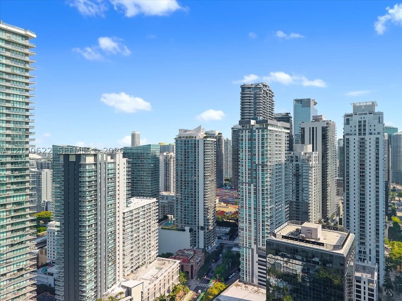 Comprar apartamento en 1100 Millecento 1406