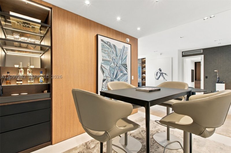 Aluguel de apartamento no Aston Martin Residences 5105W