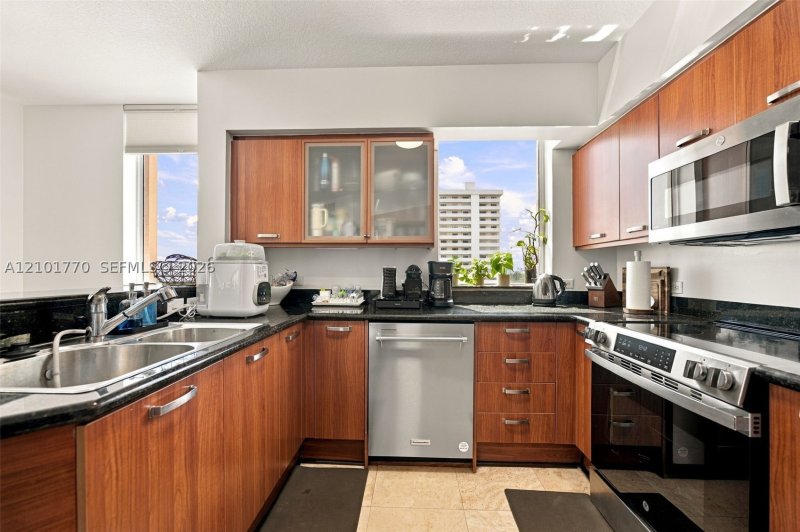 Condo for sale at The Vue 701