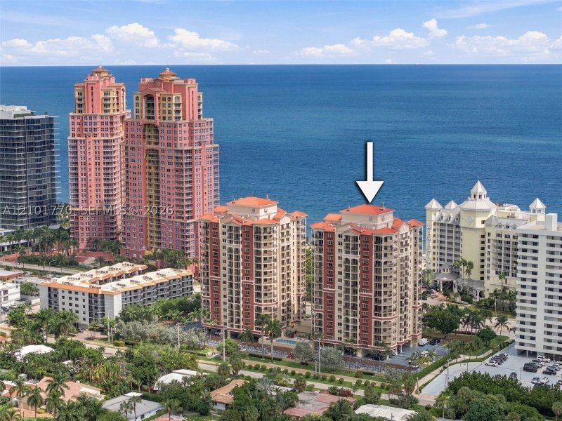 Condo for sale at The Vue 701