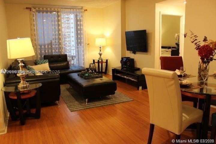 Alquiler de apartamento en Fortune House 1407