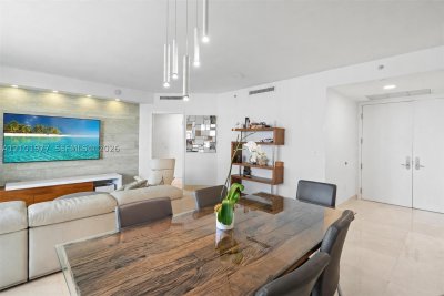 Alquiler de apartamento en Carbonell 1703